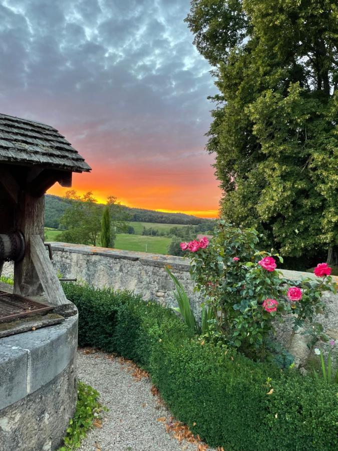 La Grange De Verseilles Saint-Étienne-de-Vicq Exterior foto